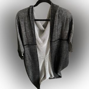 Lululemon women’s sweater black and grey